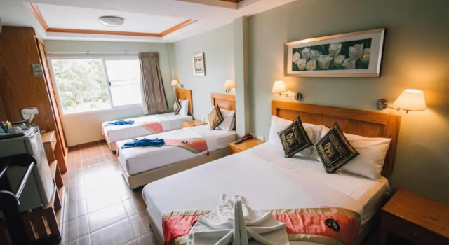 Четырёхместный номер Chilli Hotel&Restaurant