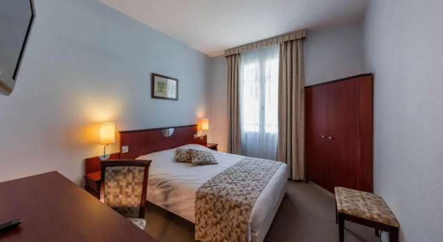 Семейный номер Standard Noemys Neris Montlucon - hotel restaurant