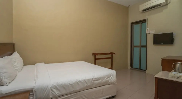 Номер Deluxe OYO 90585 D Pearl Hotel