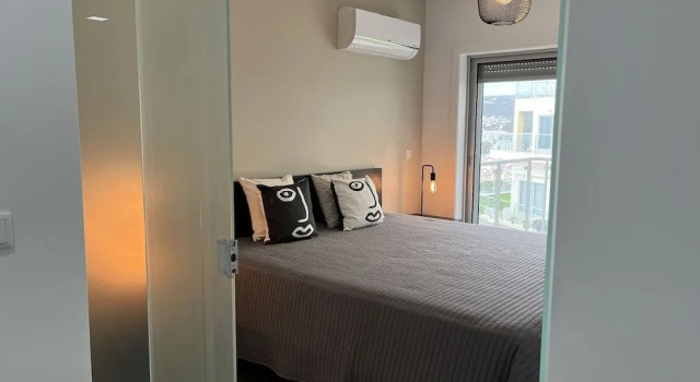 Cliffs Apartment - Astonishing bay view, Забронировать Апартаменты/квартира Сезимбра Costa Azul