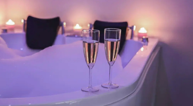 Двухместный номер Luxury с балконом и с видом на город Capuana60