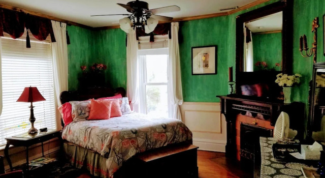 Люкс 1812 Overture B&B