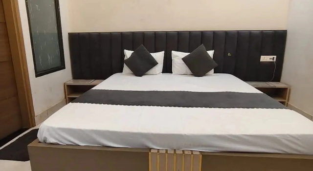Номер Deluxe Hotel Imperial Panipat