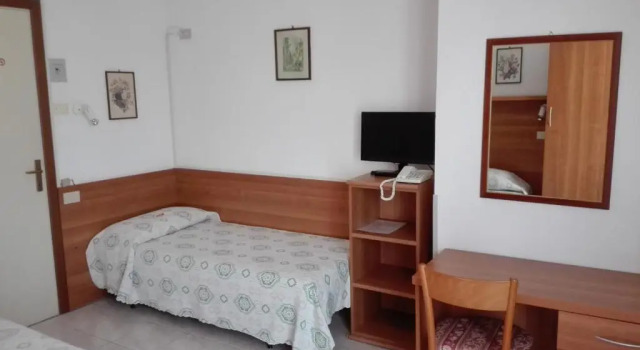 Трёхместный номер Standard Albergo Giardino