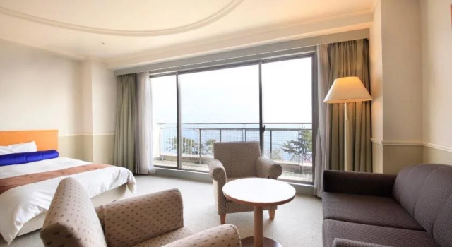 KKR Hotel Atami, Забронировать Отель Атами 