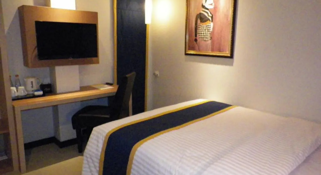 Camera Standard d Best Hotel Bandung