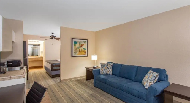 Люкс Baymont by Wyndham Punta Gorda/Port Charlotte