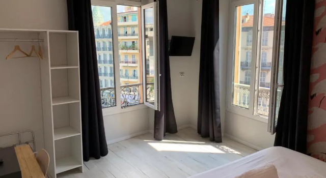 Двухместный номер Hotel de Berne