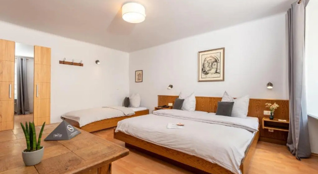 Трёхместный номер Standard Hotel Heintz