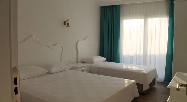 Трёхместный семейный номер Standard Alesya Otel