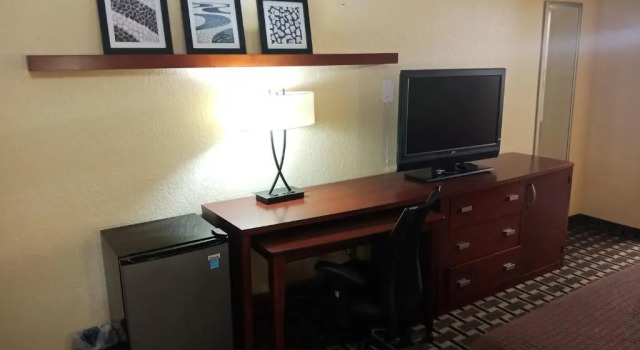 Budget Inn - Orlando, Varaa Hotelli Orlando Kissimmee