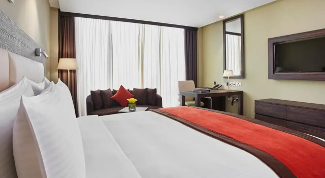 Двухместный номер Standard Crowne Plaza Kuwait Al Thuraya City by IHG