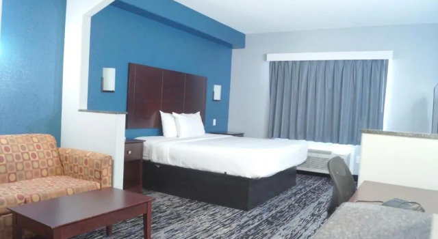 Номер Standard Magnolia Inn and Suites Olive Branch