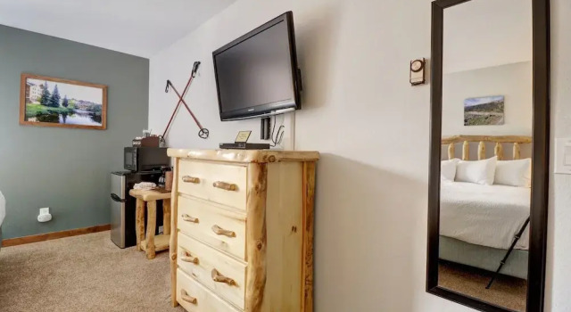 Be306a Bridge End Hotel Room 1 Bedroom Condo, Забронировать Отель Отели Коппер-Маунтин с парковкой, Парковка