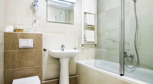 Люкс Hotel Slavonija