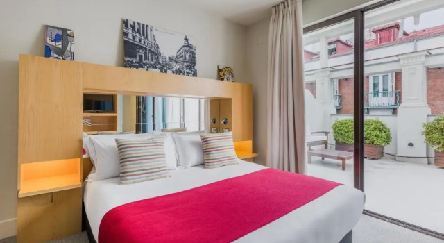 Двухместный номер Executive с террасой Room Mate Alicia, Madrid