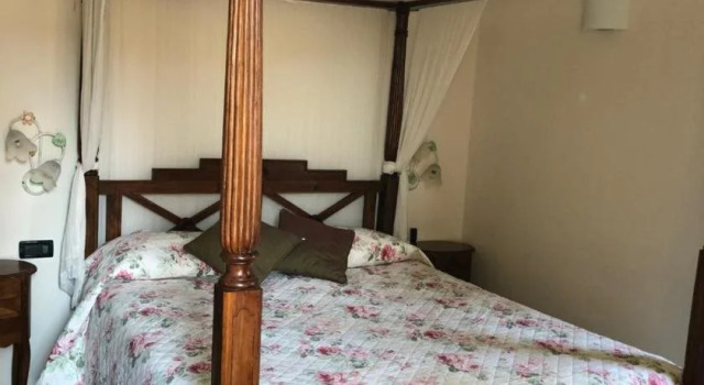 Locanda Agli Angeli, Забронировать Отель Отели в центре Гардоне Ривьеры, в центре