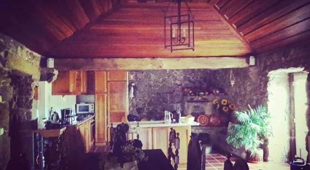 Коттедж с 5 комнатами Amazing Farm House in Paredes de Coura