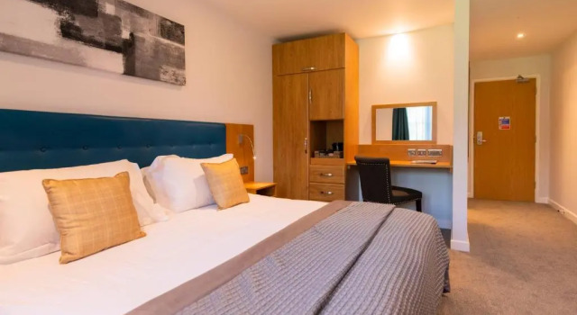 Двухместный номер Superior The Stratford Park Hotel & Golf Club