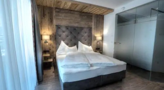 Hotel Eldorado, Rezervovat Hotel Hotely v Tyrolsko s parkováním, Parkování