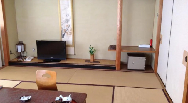 Номер Japanese-Style Standard Chikurinin Gunpoen