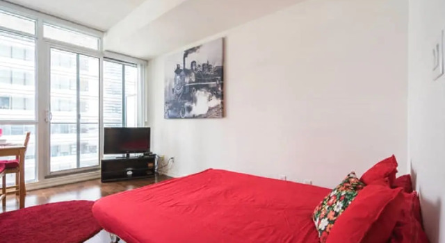 Stylish and Central Condo, Varaa Hotelli Toronto 