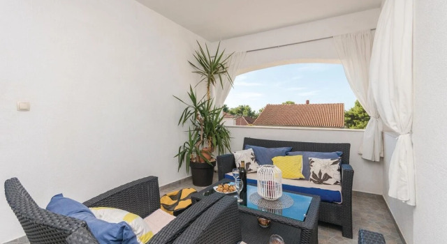 Beautiful Home in Biograd With Wifi and 3 Bedrooms