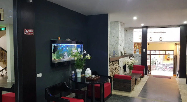 Phuong Nam Hotel, Забронировать Отель Отели Шапа с парковкой, рядом с Рынок Сапа, Парковка