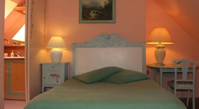 Chambres d'Hôtes la Baudrière, Prenota Hotel Livet 