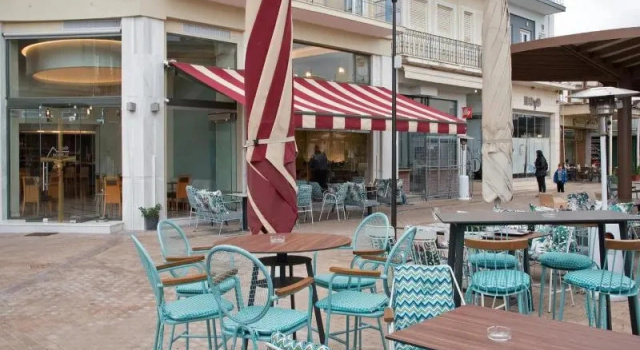 Трёхместный номер Standard с балконом Morfeas Hotel
