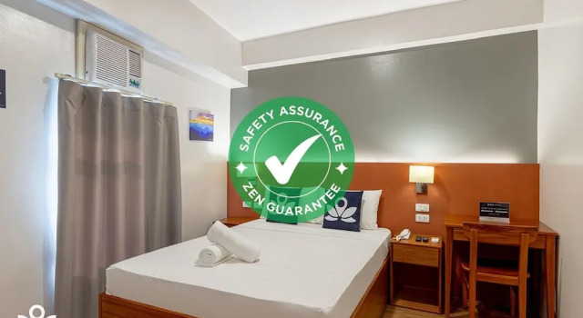 IHotel Uptown BGC