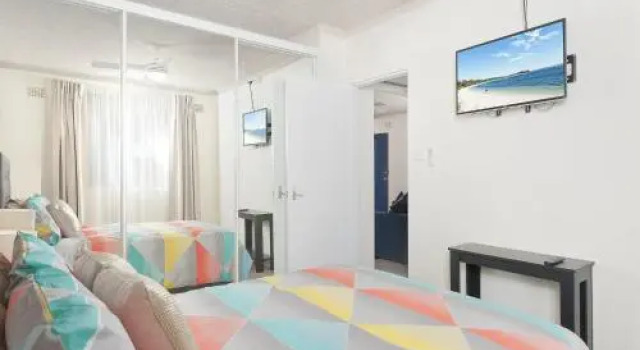 Shoal Towers, Unit 1/11 Shoal Bay Road