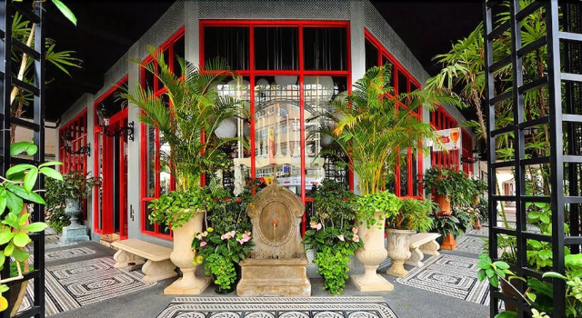 Joe's Apartment Hotel