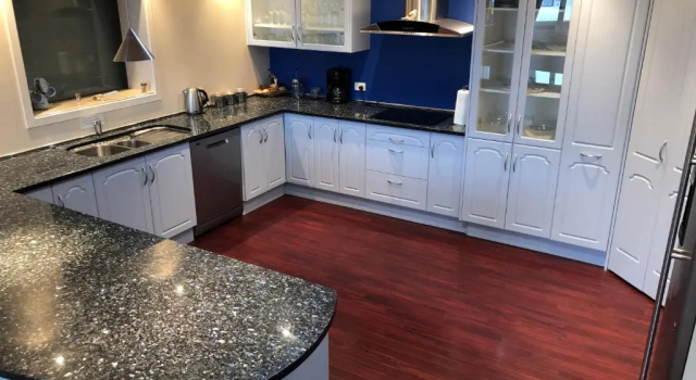 Апартаменты Large luxury apartment located right in town