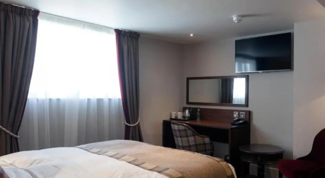 Номер Standard The White Hart Hotel