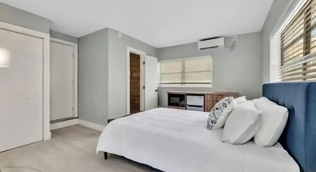 Dania Beach Getaway 2 Studios for 6 Guests, Rezerwuj Apartament Hotele w Broward County z parkingiem, Parking