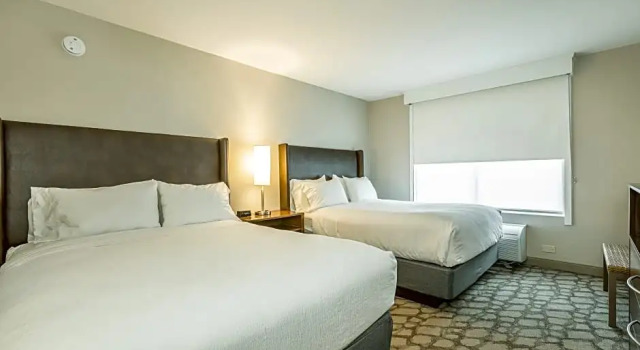 Четырёхместный люкс Holiday Inn Hotel and Suites Peachtree City by IHG