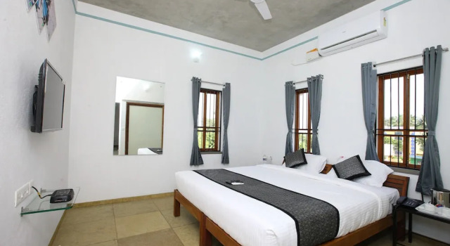 Двухместный семейный номер Standard Hotel Du Palais