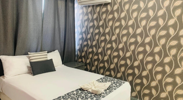 Двухместный номер Standard с балконом Hotel & Suites Bausan