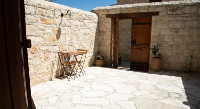 Studio Cleos Inn