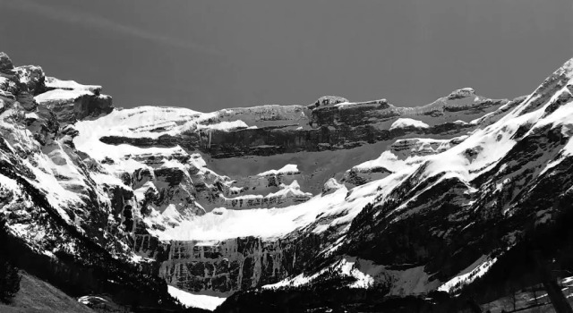 Апартаменты Appartement GAVARNIE Résidence Les 3 Cirques