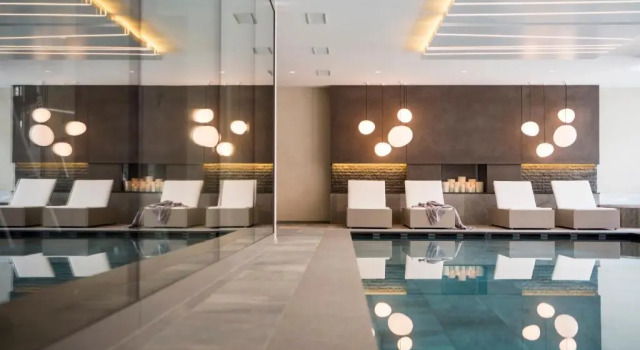 Apparthotel Heidi, Забронировать Отель Отели Парчинес с бассейном, Бассейн