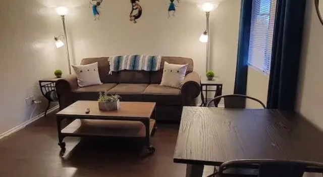 Апартаменты Pine Grove - Cozy Tempe 1br Apartment