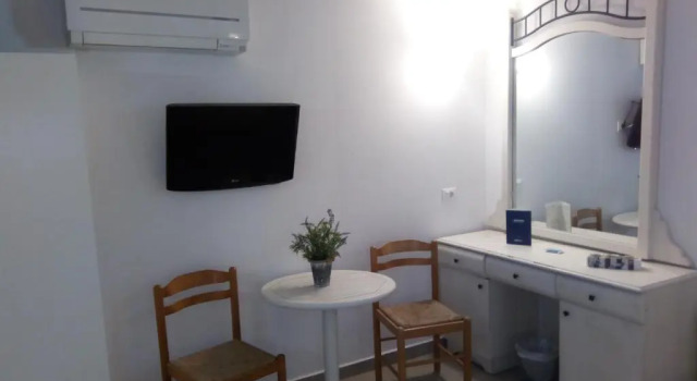 Orizon Tagoo Mykonos