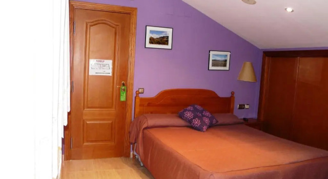 Четырёхместный номер Standard Hostal Casa Castro