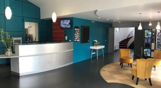 Номер Comfort Hôtel Les Genêts Bayonne