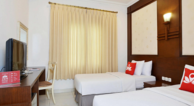 ZEN Rooms Cihampelas Otten