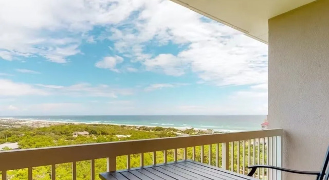 Tops'l 1008 2 Bedroom Condo by RedAwning, Varaa Huoneisto Hotellit Emerald Coast uima-altaalla, Uima-allas