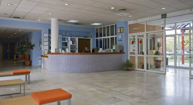 Albergue Inturjoven Sevilla - Hostel