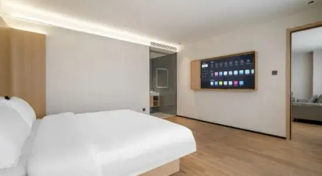 Люкс Executive West River Bay Hotel
